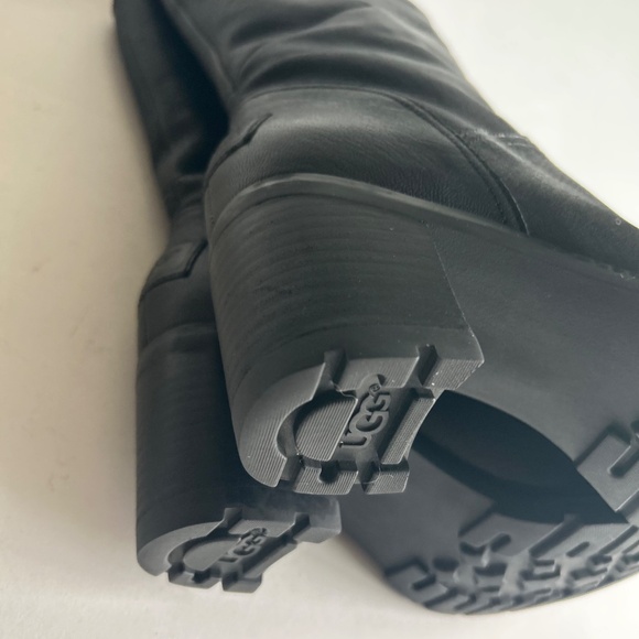 UGG Black Genuine Leather Sheepskin Lining Heel Mid Calf Boots size 9 - Picture 9 of 16